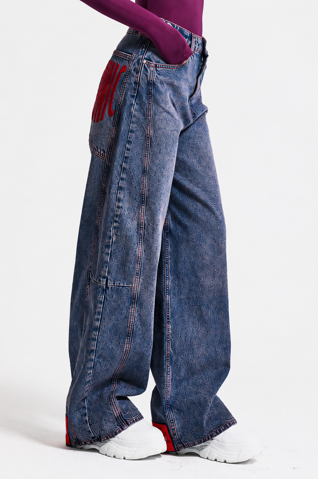 Iconic Wide Leg Statement Jeans