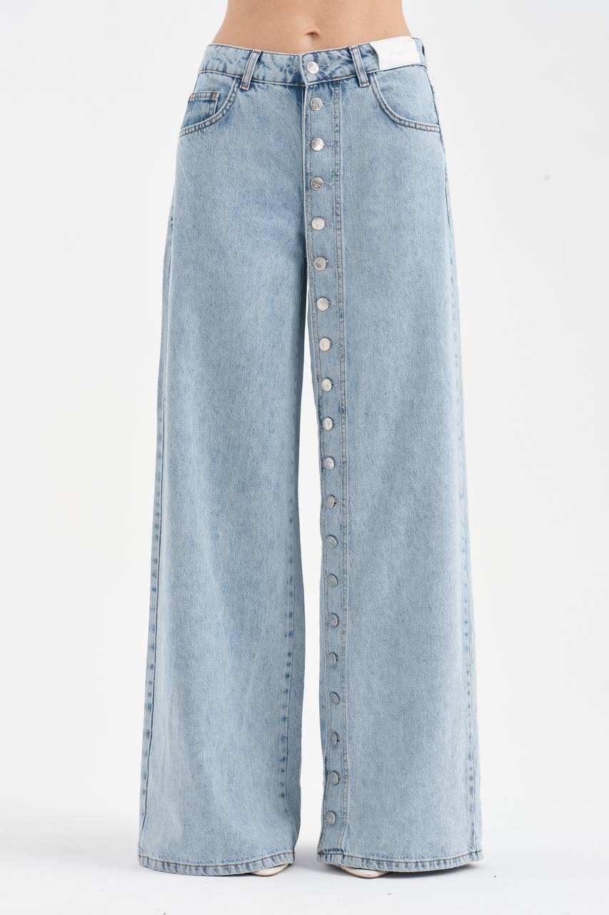 Side Button Wide-Leg Dinim Jeans